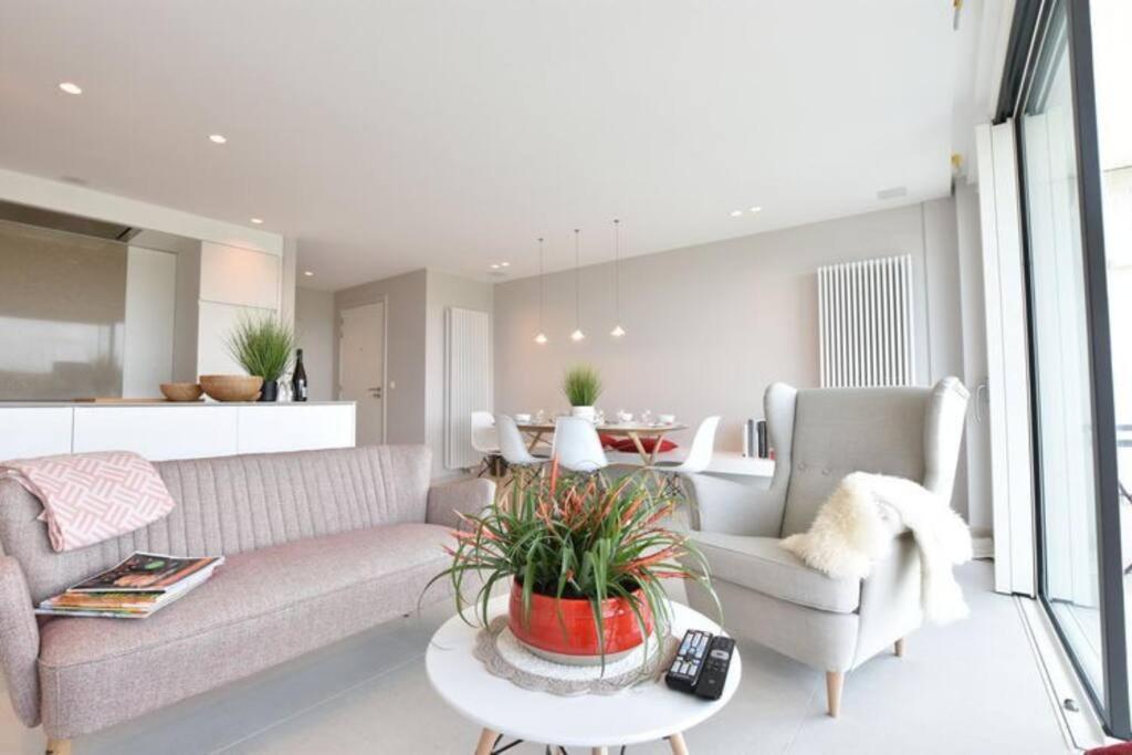 Luxe Apt In Centrum Bredene Overlooking The Dunes Exterior photo